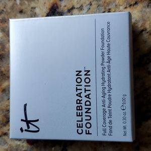 it Cosmetics Celebration Foundation Powder | Tan